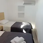 Gatos Πανσιόν