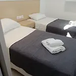 Gatos Pefkochori
