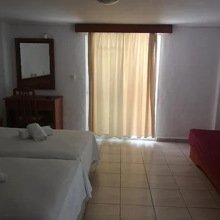 Gatos Beach Guest house Pefkochori