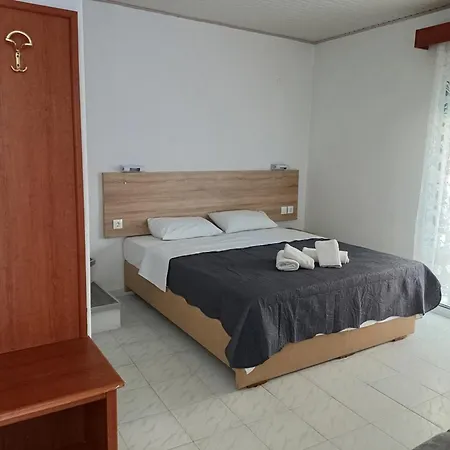 Gatos Beach Guest house Pefkochori